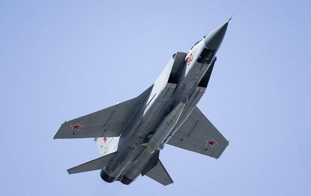 Удар ракетою і дронами: як вночі відпрацювала ППО