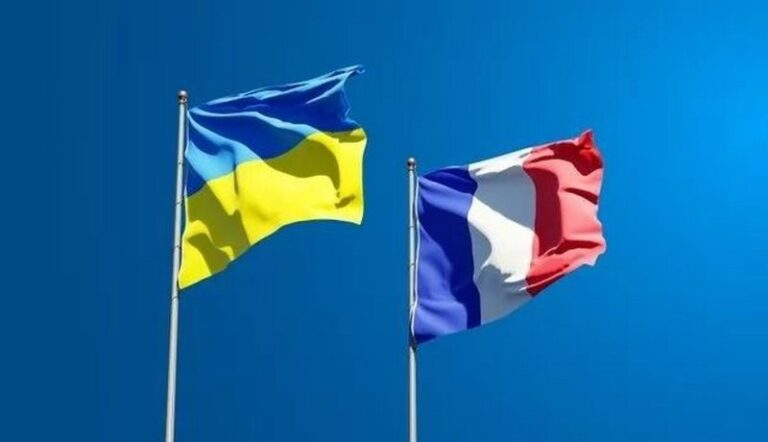 Зеленський: Франція готова працювати щодо антибалістики для України