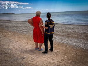 На Одещині третю добу шукають дитину, яку віднесло у море