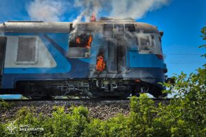 На Закарпатті під час руху загорівся дизель-поїзд