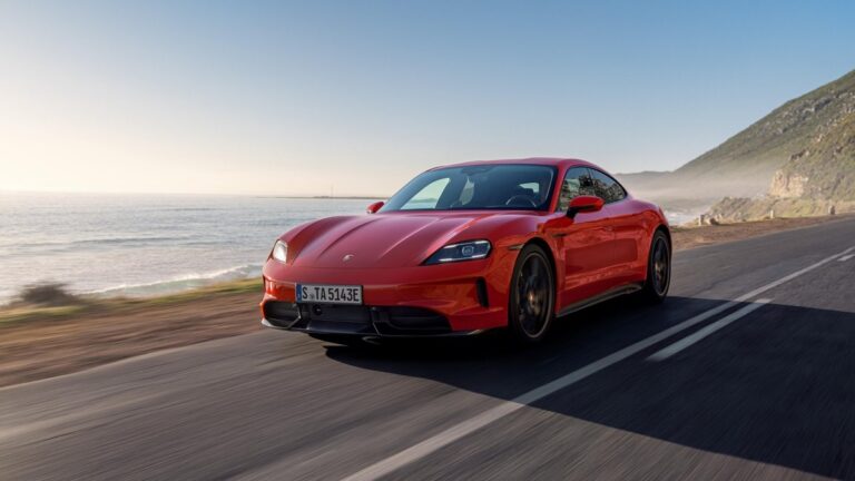 Porsche оновив Taycan