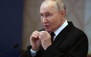 Путін відкрито заявив про проблеми з пальним у РФ