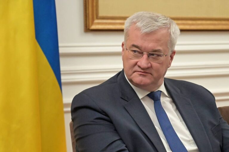 Сибіга закликав Київ і Варшаву до діалогу