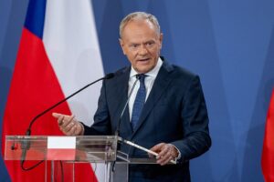 Туск прокоментував відсутність Зеленського на конференції в Гданську