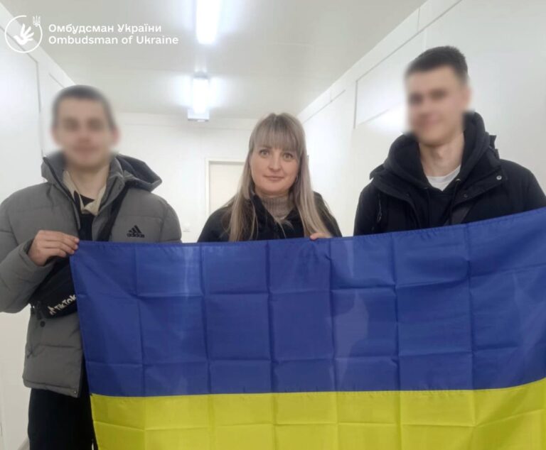 Україна з березня повернула з окупації десятьох українців