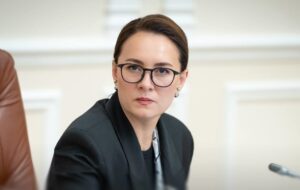 Уряд спрощує повернення молоді з тимчасово окупованих територій