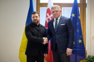 “Відкрита розмова, різні погляди”: Фіцо розповів про зустріч з Зеленським
