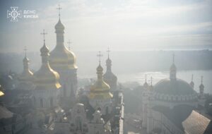Зеленський відвідав лавру після атаки Росії