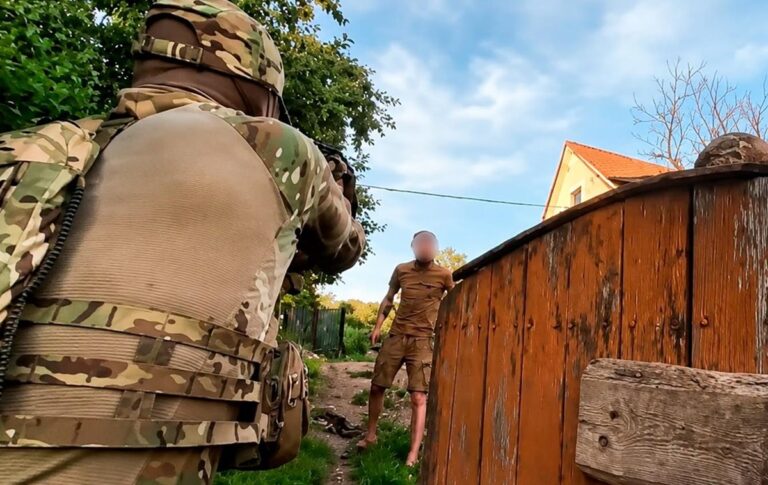 На Вінниччині СЗЧ-шник сокирою відбивався від представників ВСП