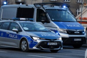 Напад у Варшаві: озброєний чоловік атакував правоохоронців