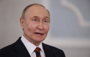 Путін визнав проблеми з точністю у ракет Циркон