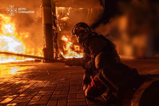 РФ атакувала поштове відділення у Сумах: є жертви
