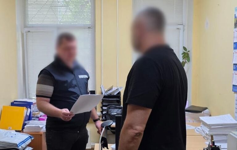 Свердловина за 3,4 млн: екскерівнику Плесо оголосили підозру