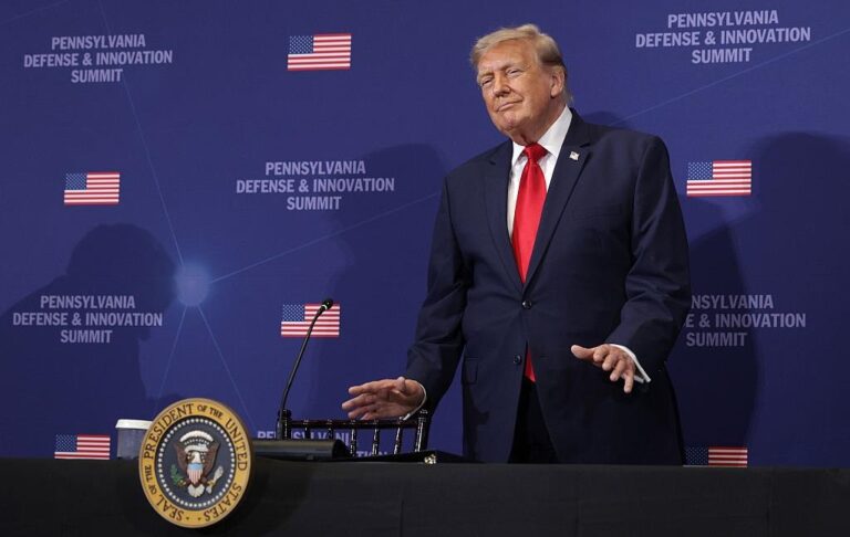 Трамп шукає нові сценарії війни з Іраном – ЗМІ