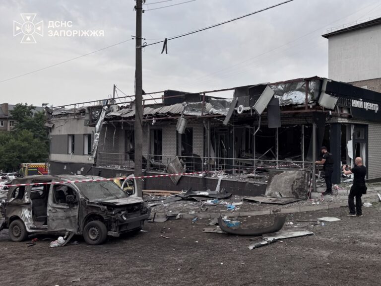 Удар по Запоріжжю: кількість постраждалих зросла до 30 людей