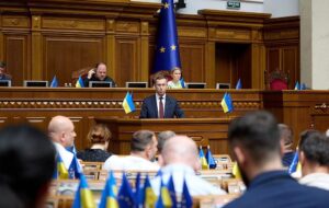 Україна місяць буде без міністра оборони – нардеп